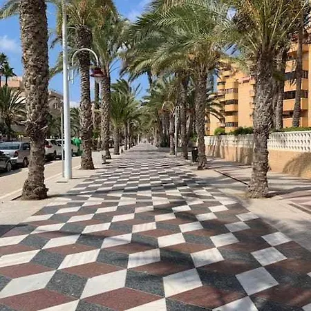 Moderno A 500 M De La Playa דירה *